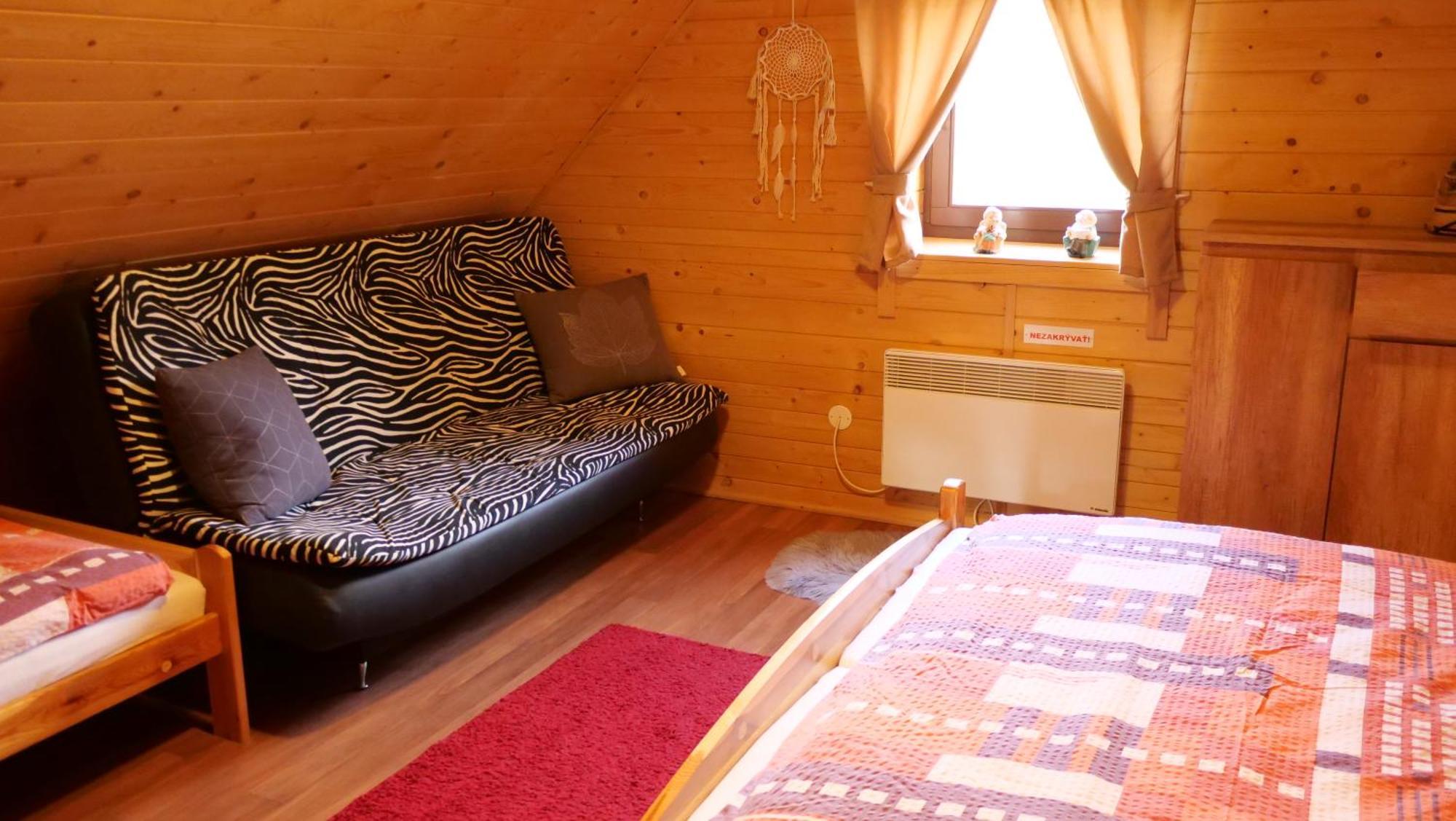 Chata Cynthia Liptovský Mikuláš Exteriör bild